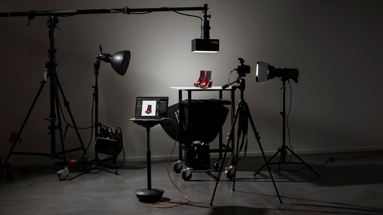 1698843974484 Muby Tech | Here are the 5 Ways High Volume Photo Studios Manage Complex Workflows