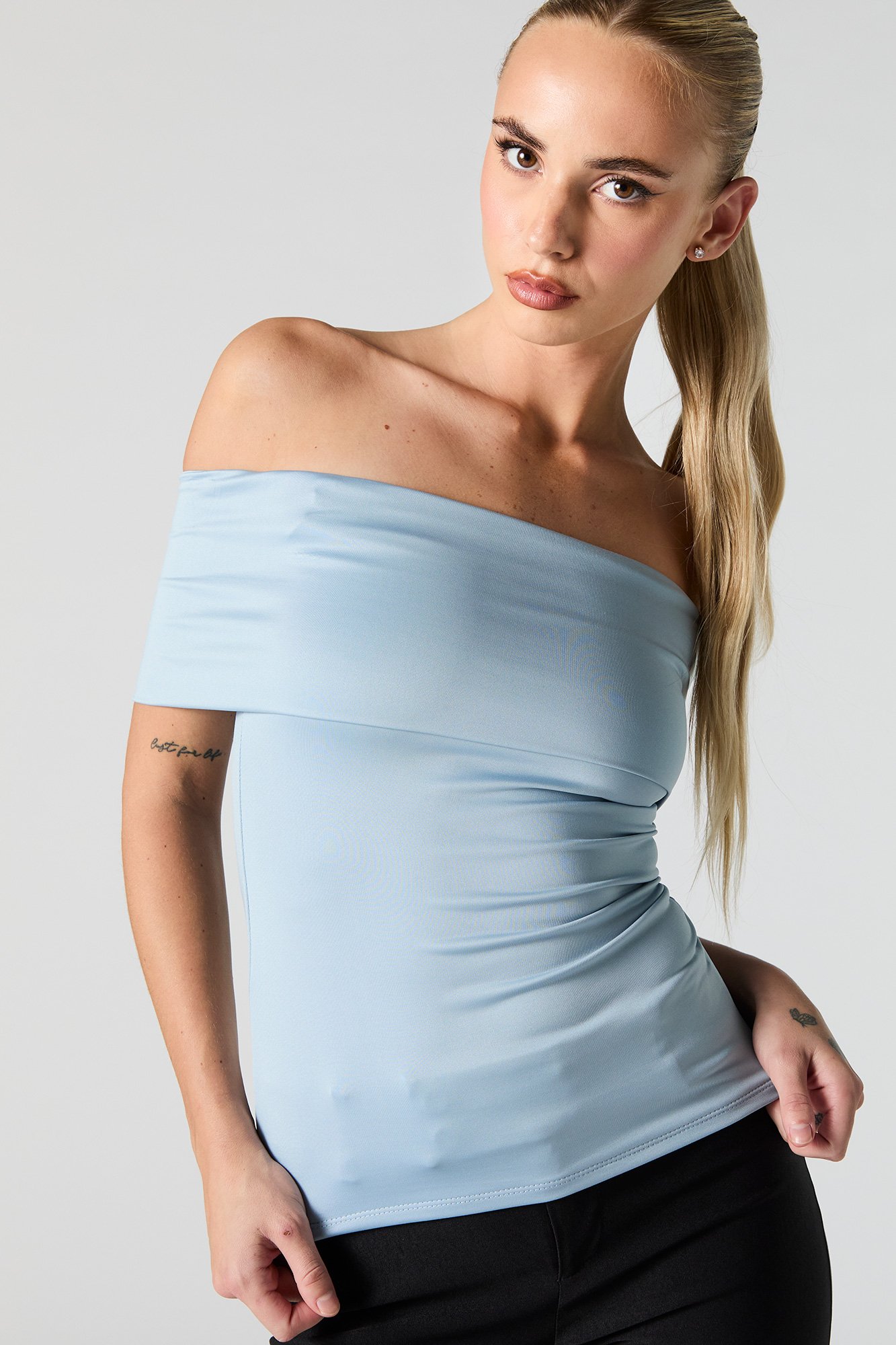 Muby Tech | The Art of Model Retouching: Achieving the Perfect Look