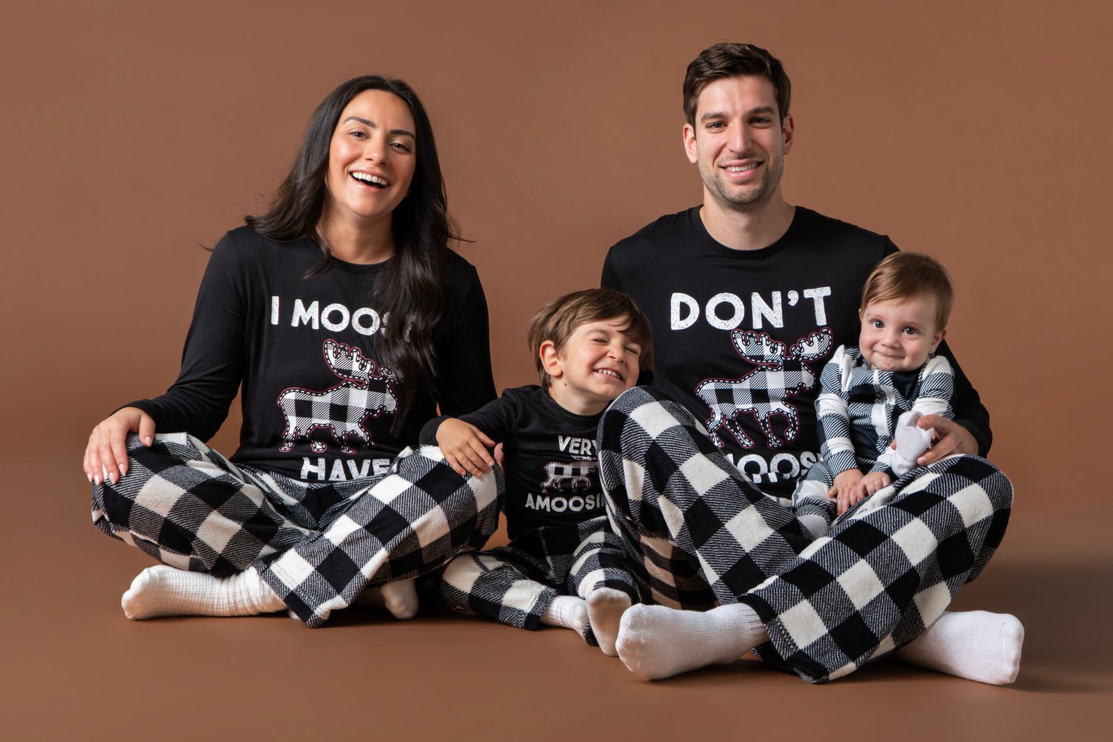 UP_FA24_FammyJammies_MoosingAround_7